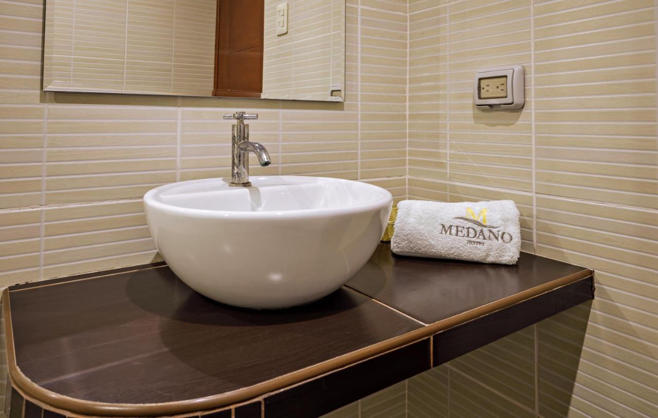 Hotel Medano Трухільйо Екстер'єр фото