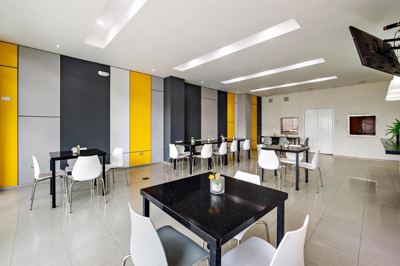 Hotel Medano Трухільйо Екстер'єр фото
