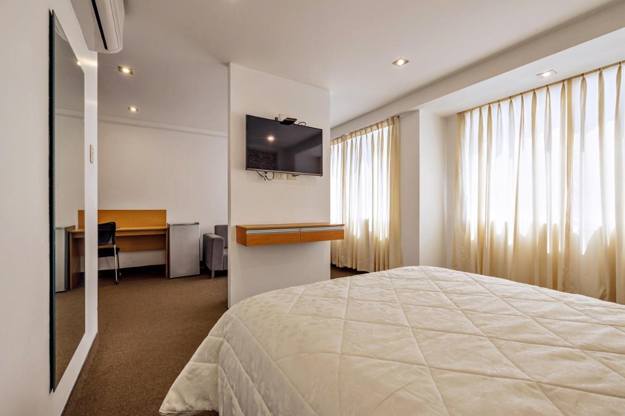 Hotel Medano Трухільйо Екстер'єр фото