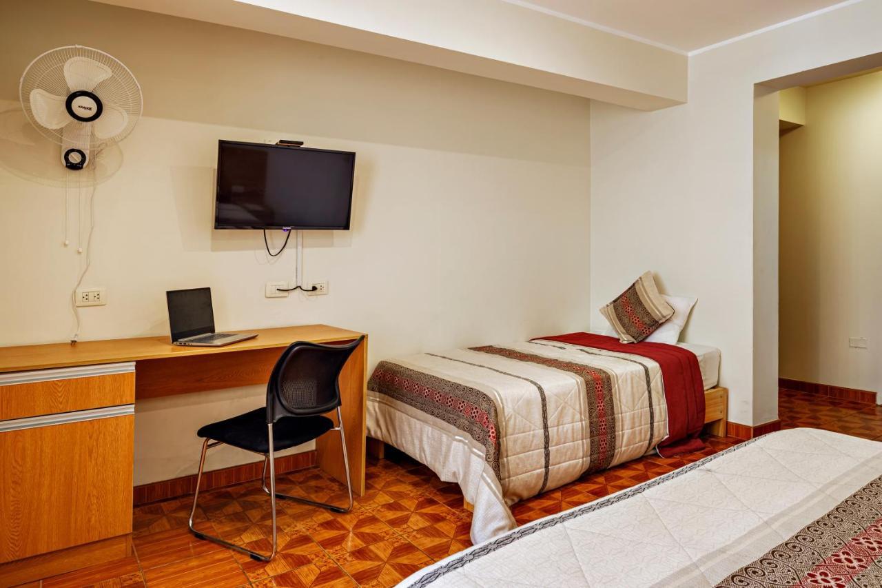 Hotel Medano Трухільйо Екстер'єр фото